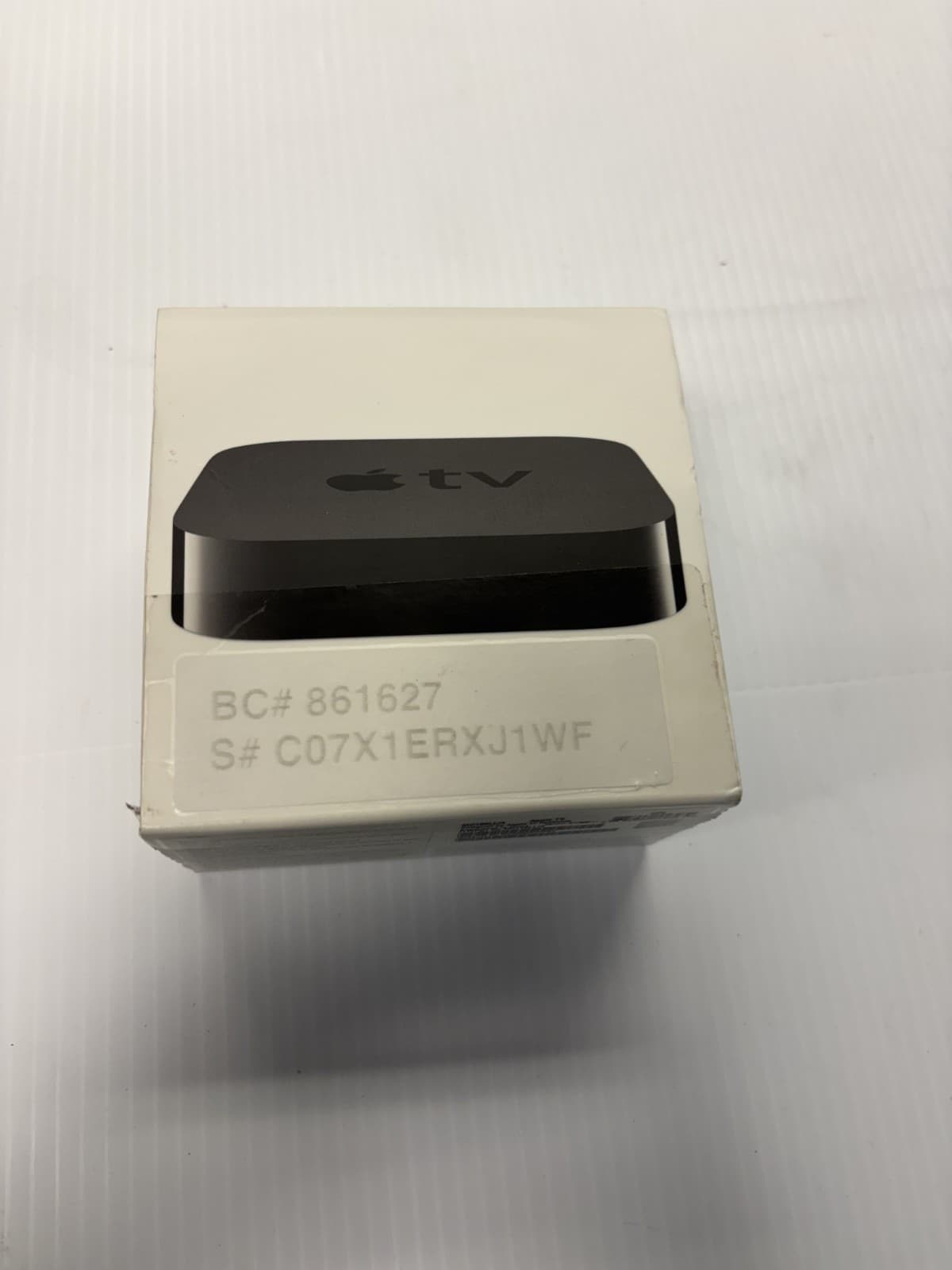Apple TV 3rd Generation (2013) + Remote Used A1469 - Thumbnail 4