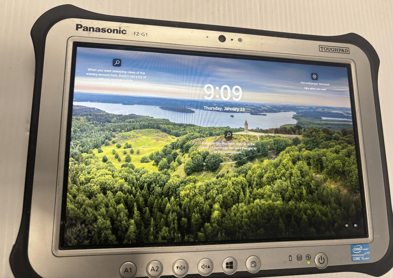 Panasonic Toughpad FZ-G1 I5-3437u - Image 1