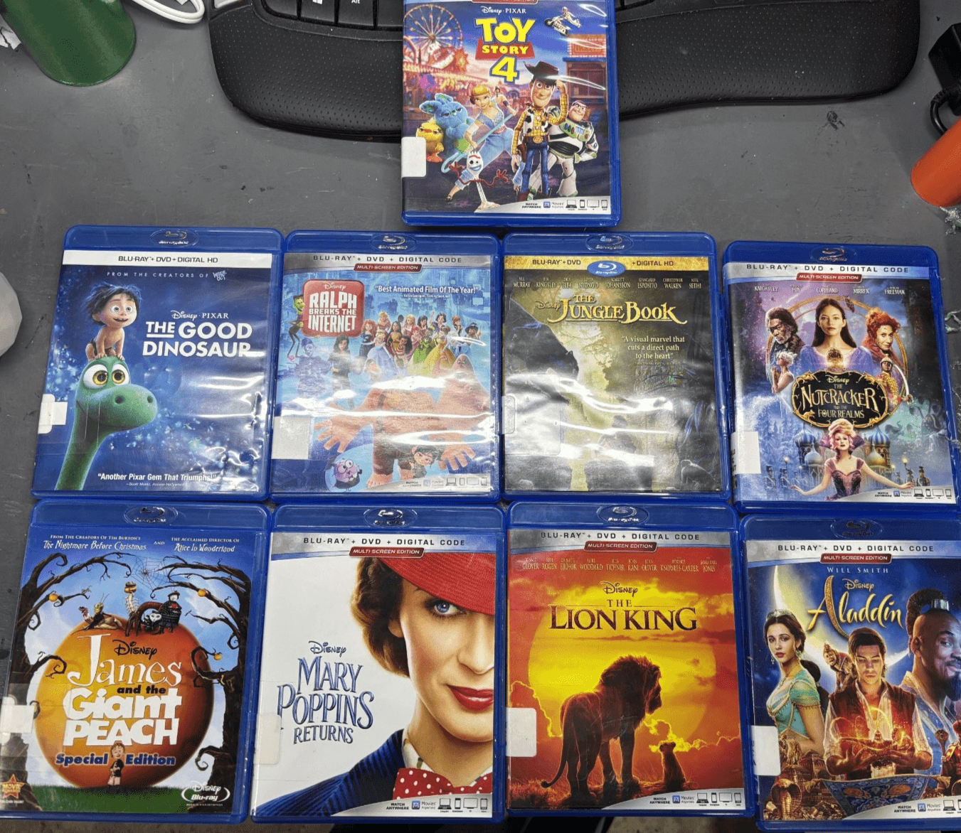 Disney Movies Set of 9 - Thumbnail 11