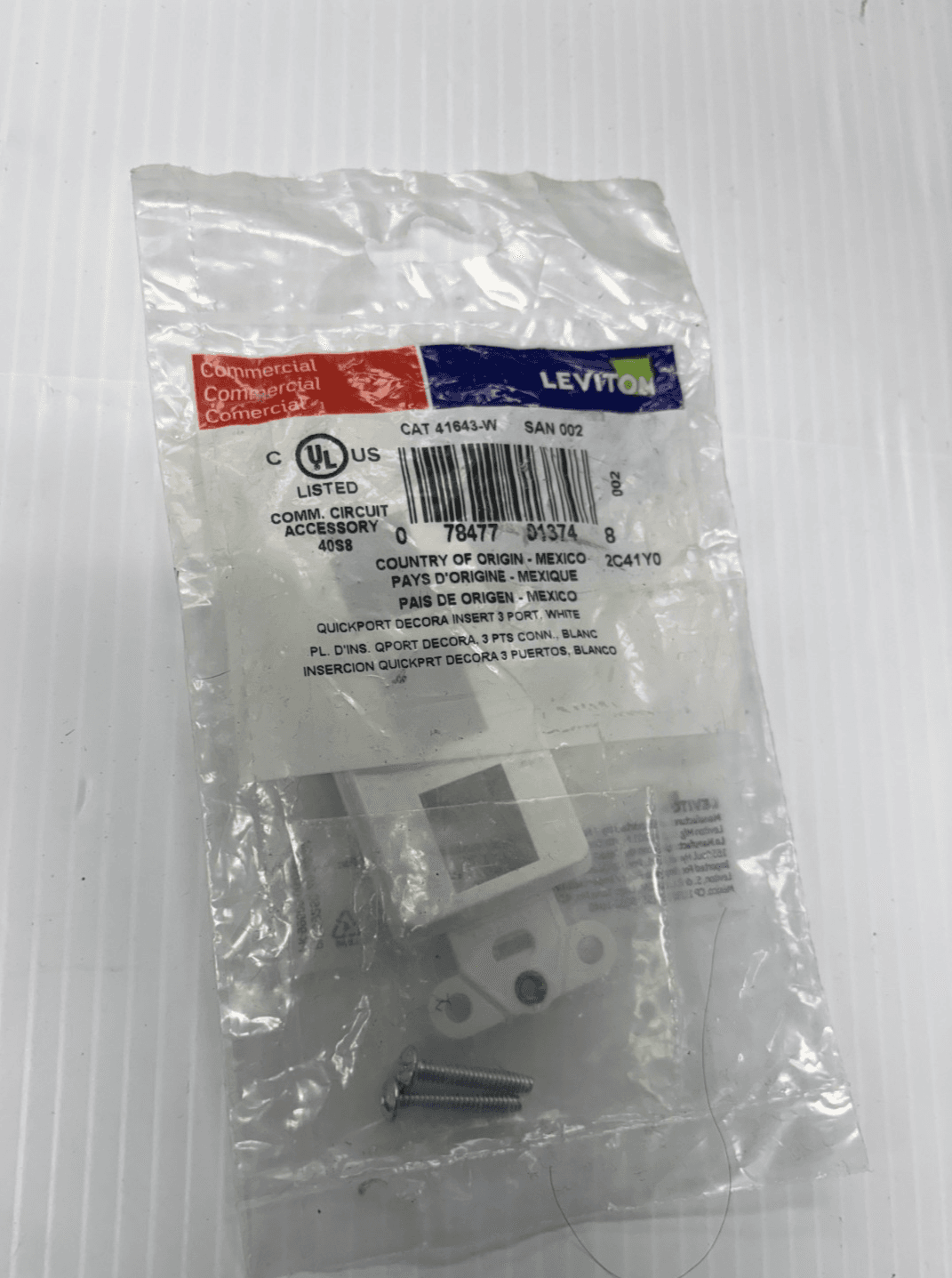 40 - Leviton White 3-Port Decora Quickport Insert White Wallplate Cover 41643-W - Image 1