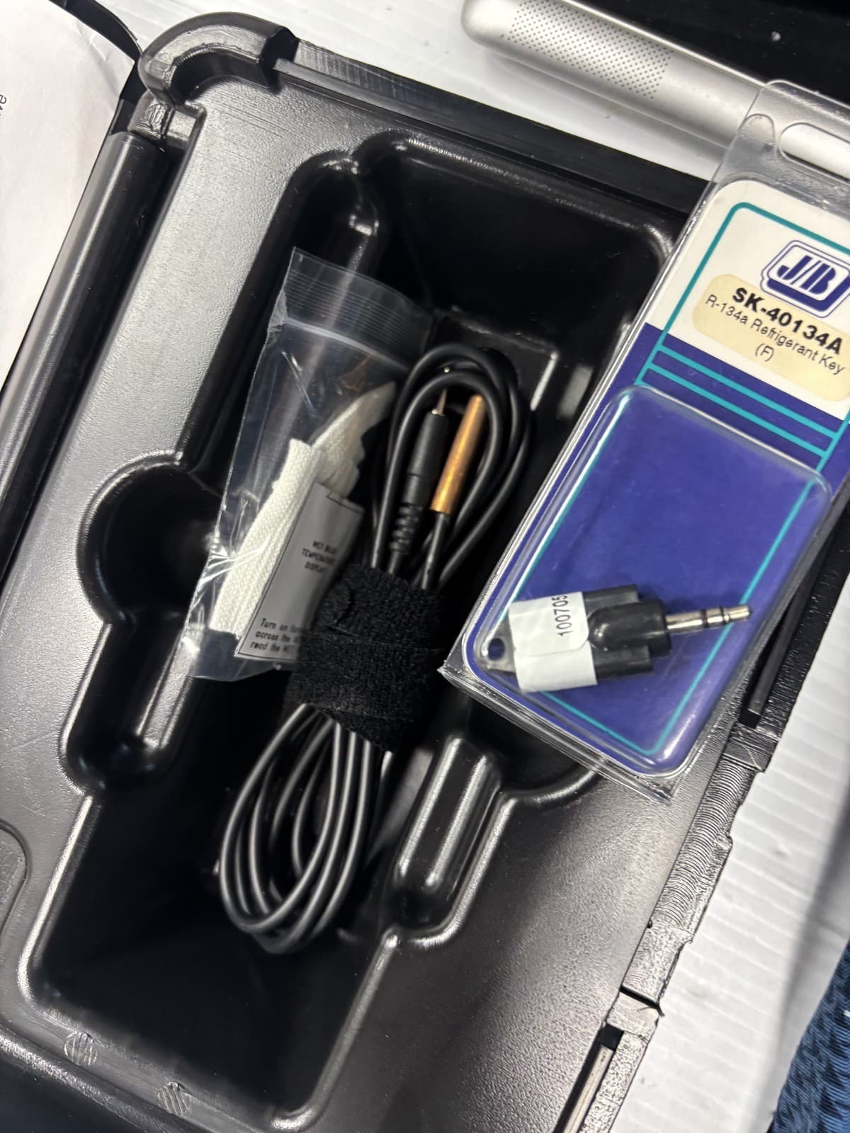 JB Industries SH-35N Superheat-Subcooling Pressure/Temperature Gauge EUC - Thumbnail 4