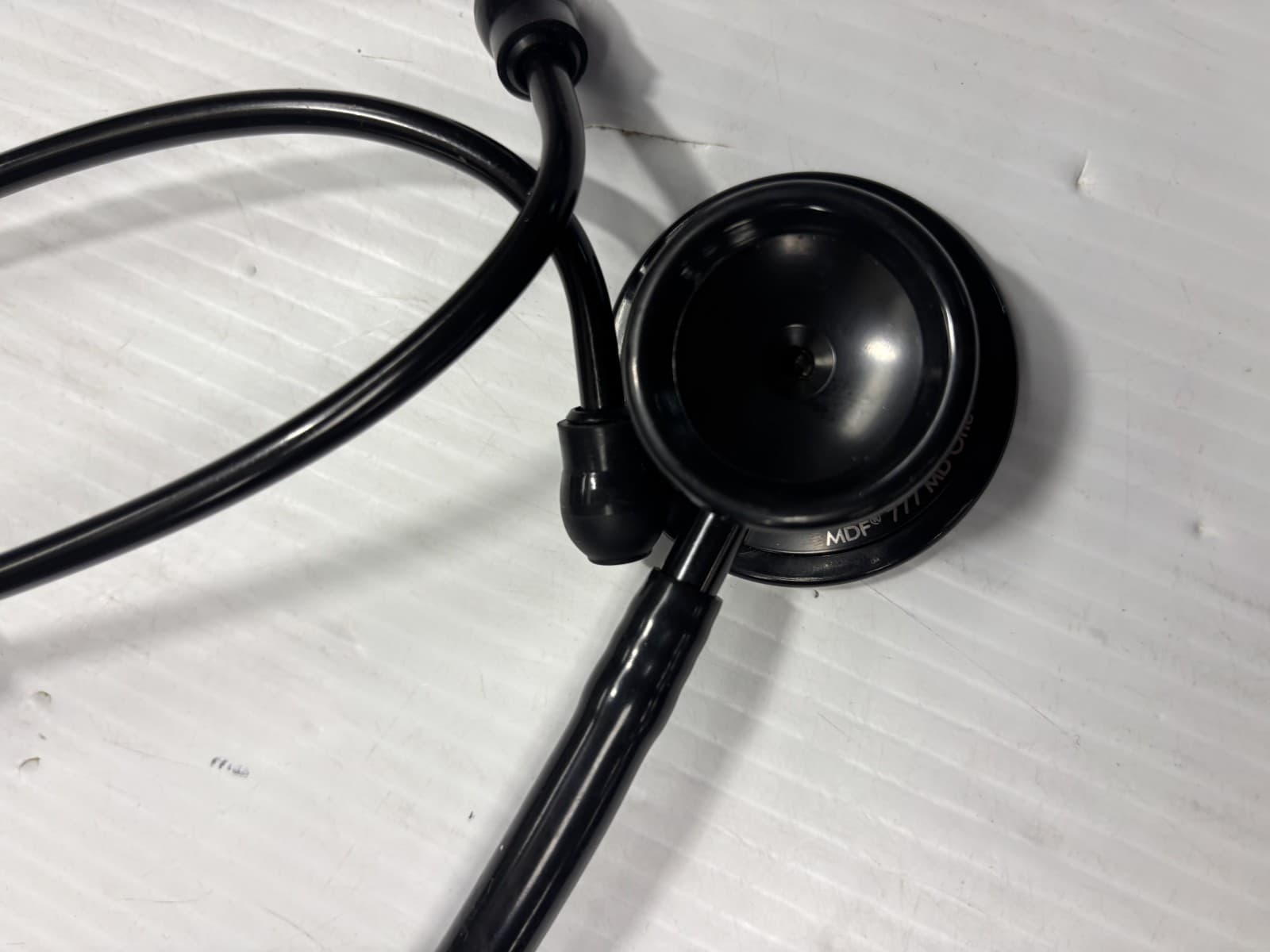 MDF Instruments 777 MD One Stethoscope - Thumbnail 3