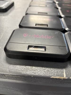 Franklin T9 Mobile Hotspot T-Mobile Wireless Wi-Fi LOT OF 27 - Thumbnail 2
