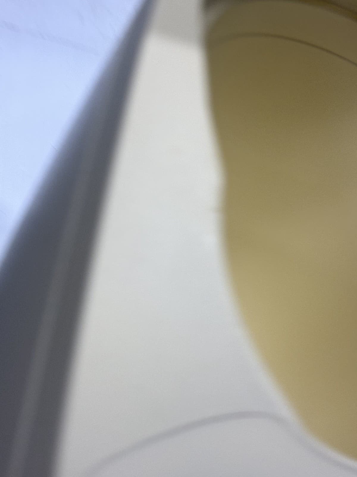 Medela Digital Waterless Milk warmer Defroster 87115 with power cord - Thumbnail 2