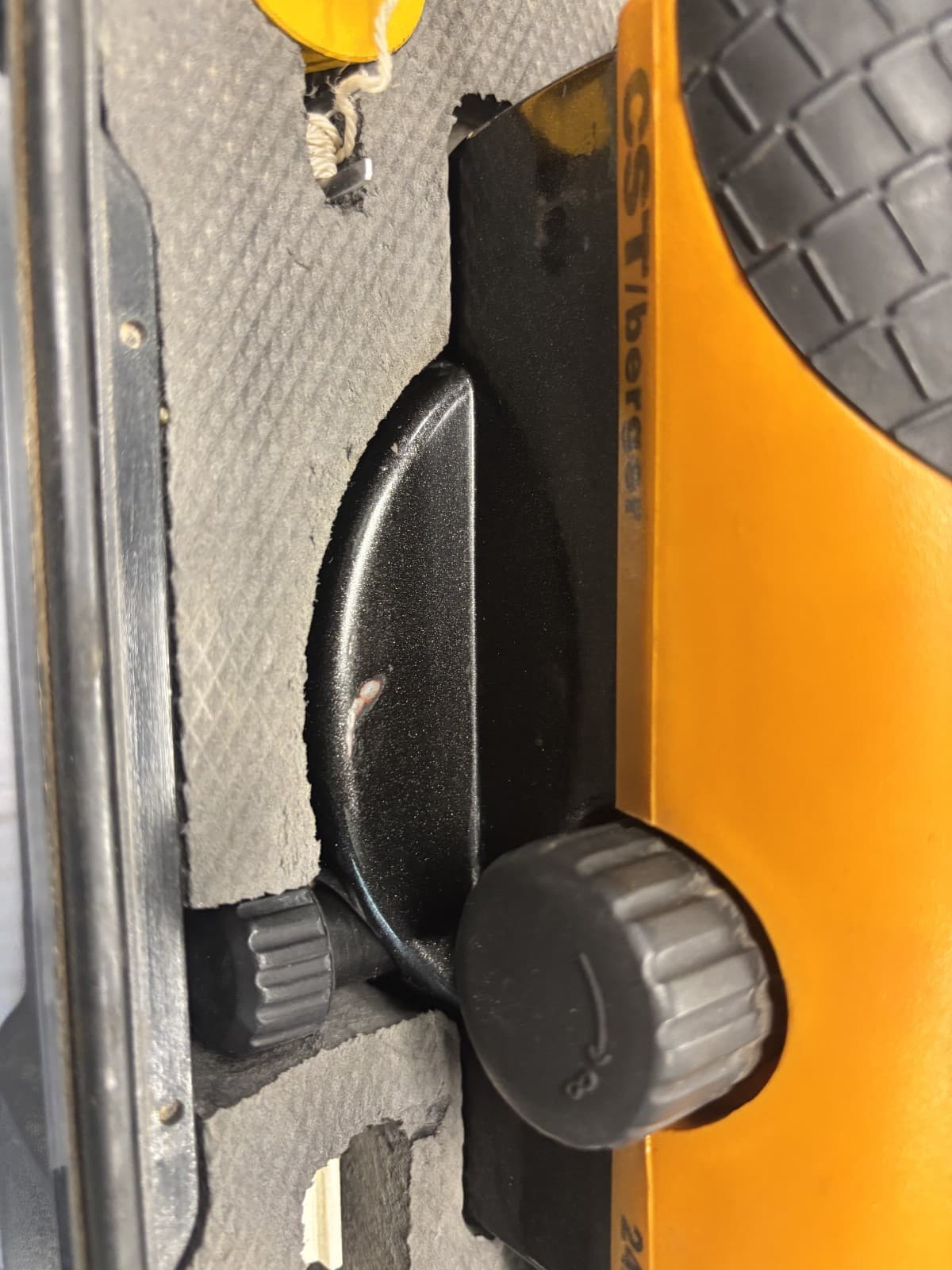 + CST/berger 24x Pal/Sal w/ Hard Shell Case sold as is - Thumbnail 6