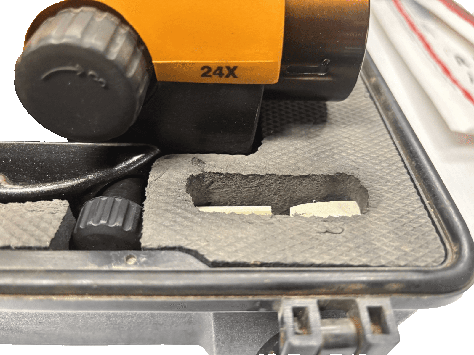 + CST/berger 24x Pal/Sal w/ Hard Shell Case sold as is - Thumbnail 8