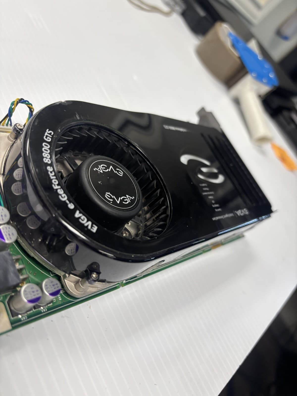 EVGA e-GeForce 8800 GTS 320MB Graphics Card - Thumbnail 2