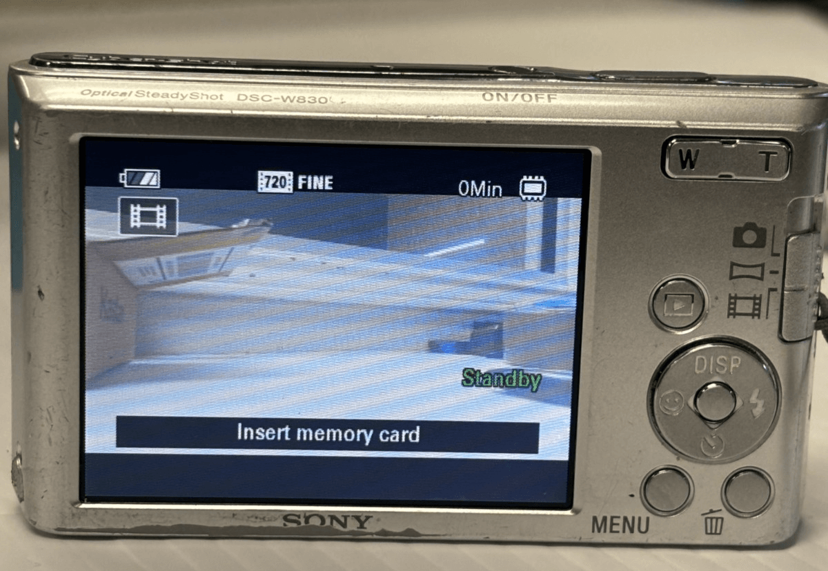 Sony Cyber-shot DSC-W80 optical steady shot 8x optical zoom 20.1 mega pixels - Thumbnail 4