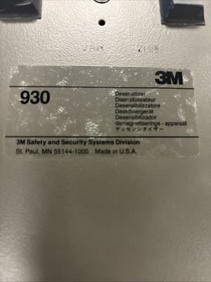 3M ELECTROMAGNETIC DESENSITIZER MODEL 930, Library Security Equipment - Thumbnail 4