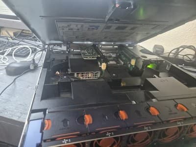 Dell precision Rack 7910 2 x Xeon E5-2609 v3 16GB Ram 2 x 500 Sata Drive - Thumbnail 4