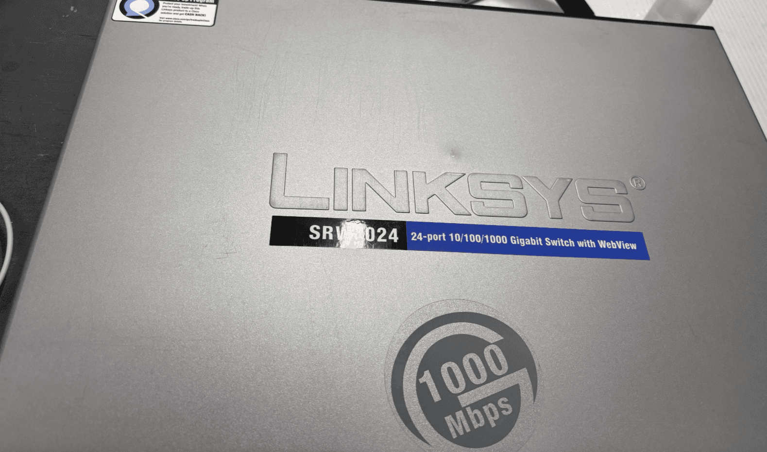 Linksys SRW2024 V1.3 24-Port Ethernet Gigabit Switch - Thumbnail 3