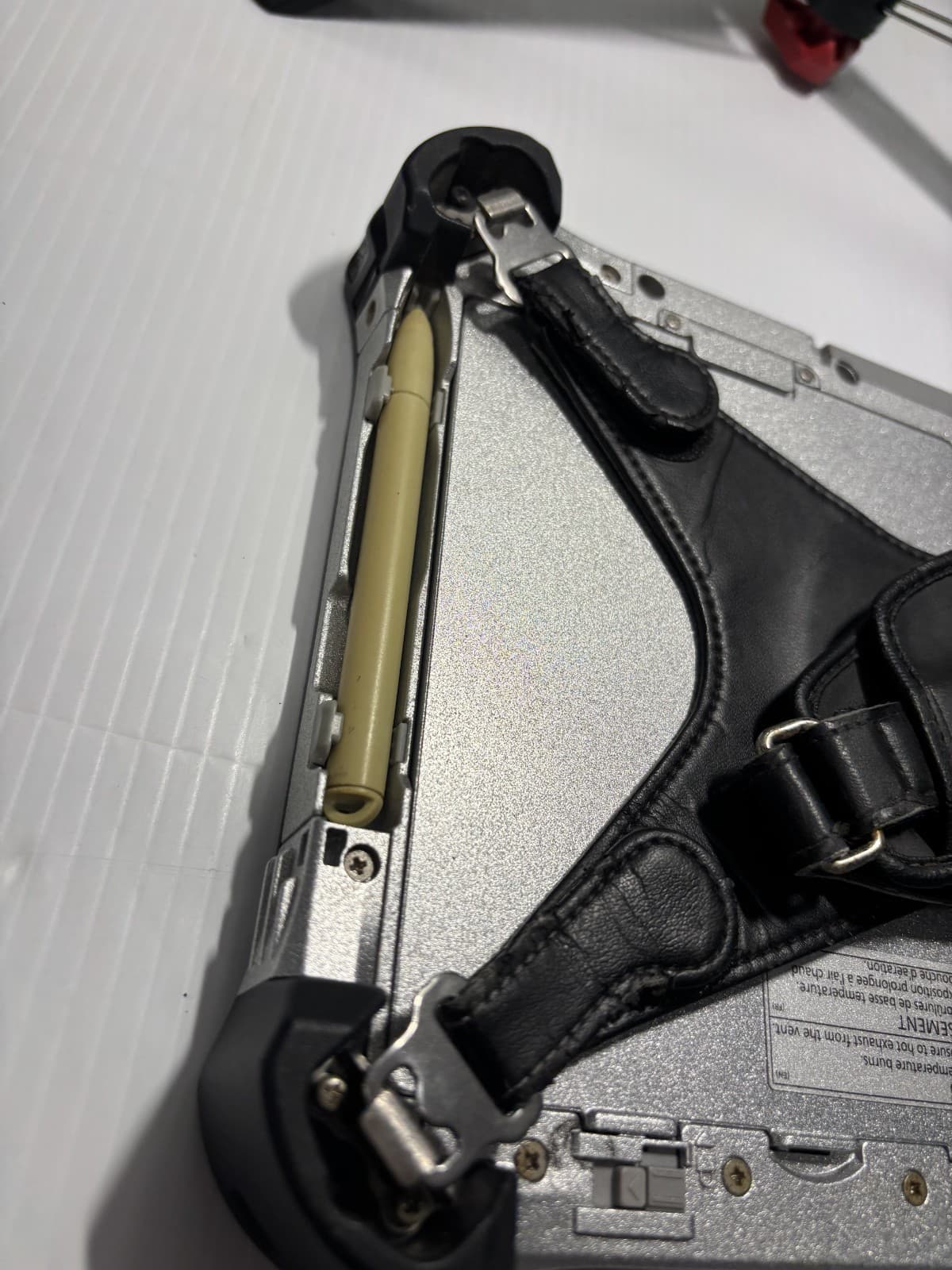 Panasonic FZ-G1 Rugged Toughpad Tablet i5vpro no hdd boots to bios - Thumbnail 6