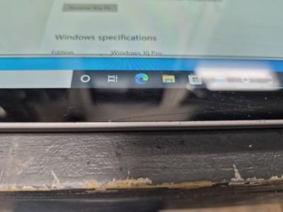 Microsoft Surface Pro 4 1724 12.3" i7-6650U 2.2GHz 8GB RAM 256GB SSD ** Cracked - Thumbnail 6