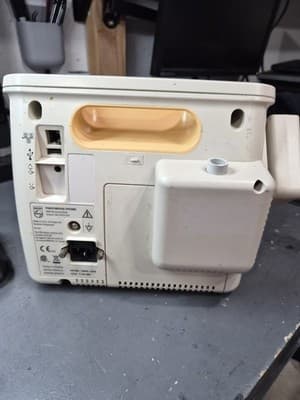 Philips Healthcare Suresigns VS3 Vital Signs Monitor - Thumbnail 4