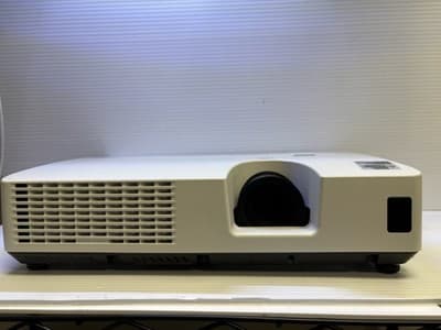 Hitachi CP-X2521WN 3LCD Projector - Image 1