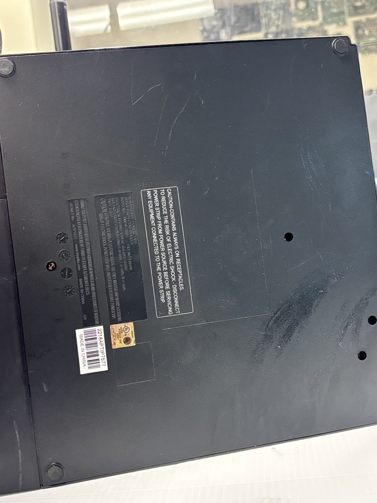 Tripp-Lite TMC-6 Surge Protector - 6 Outlets 120V 15A 60Hz 1800W - Thumbnail 3