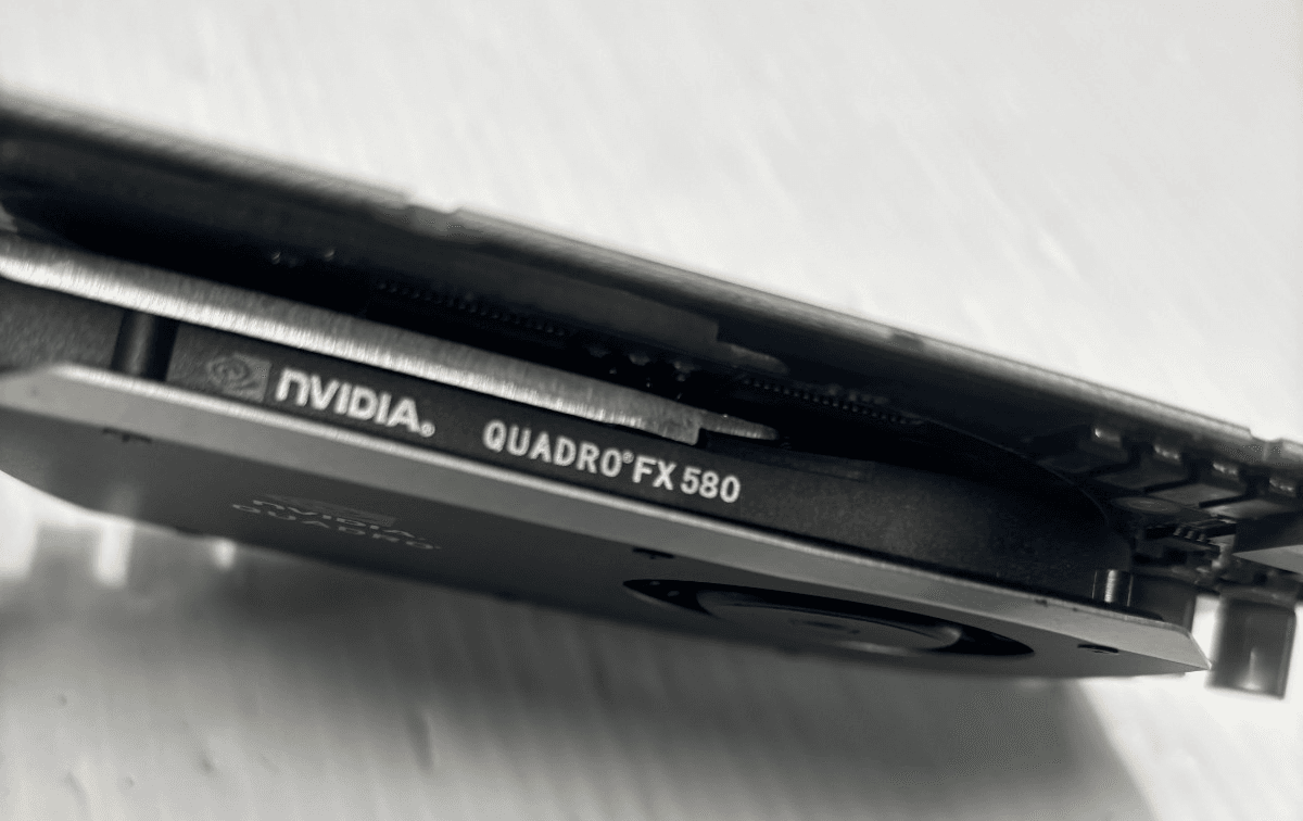 NVIDIA 180-10788-0005-A00 Quadro FX 580 512MB Video Card - Thumbnail 3