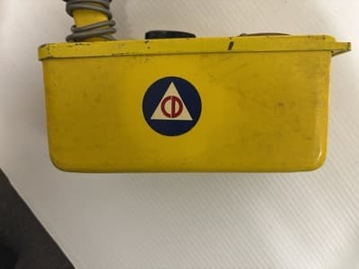 Lionel OCDM CD V-700 Model 6B Radiological Survey Meter Geiger Counter - Thumbnail 4