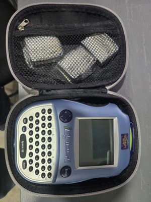 Quantum Leap iQuest Interactive Talking Handheld Game - Image 1