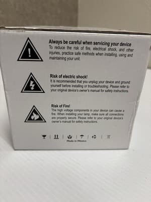 ET-LAD60W Projector Lamp Bulb - Thumbnail 2