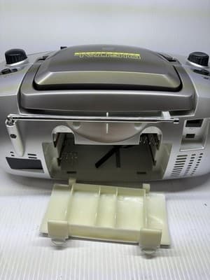 Coby CX-CD248 Portable Stereo Boombox AM FM CD Cassette Fully Tested Working - Thumbnail 5