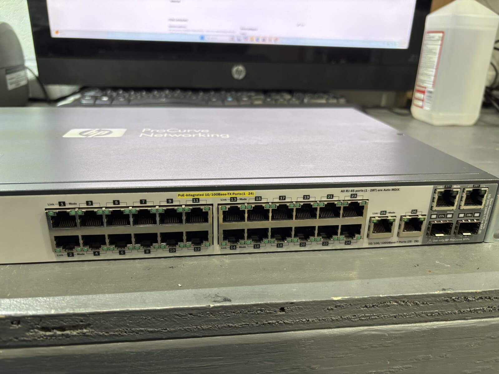 HP procurve anatel mn:j9138a 28 port network box - Thumbnail 7