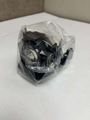 ET-LAD60W Projector Lamp Bulb - Thumbnail 6