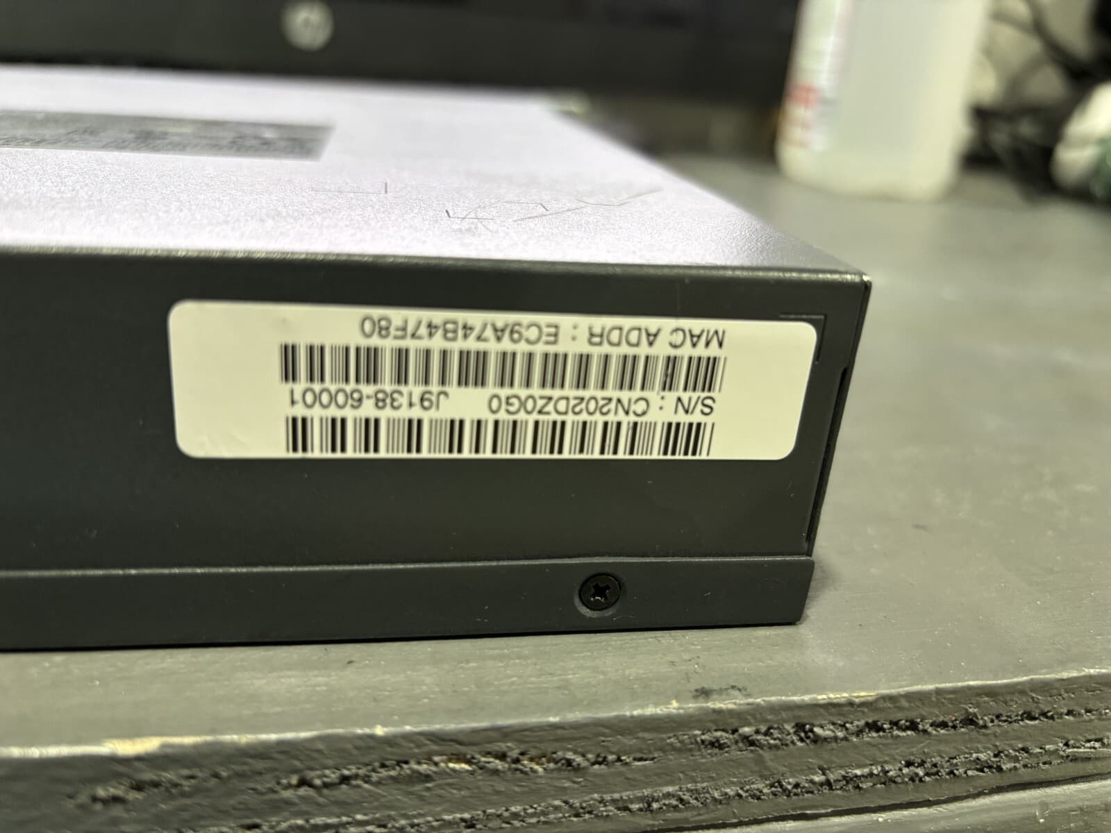 HP procurve anatel mn:j9138a 28 port network box - Thumbnail 6