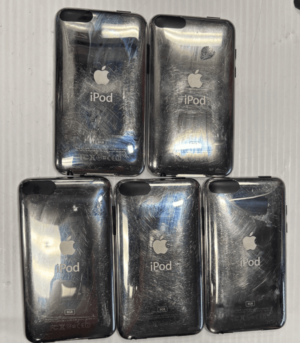 lot of 5 Apple iPod Touch A1288 8gb tested and working free shipping - Thumbnail 3