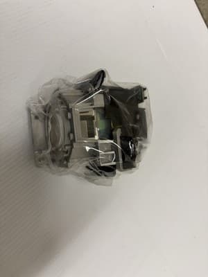 AL™ Series ET-LAD310W Lamp & Housing for Panasonic Projectors - Image 1