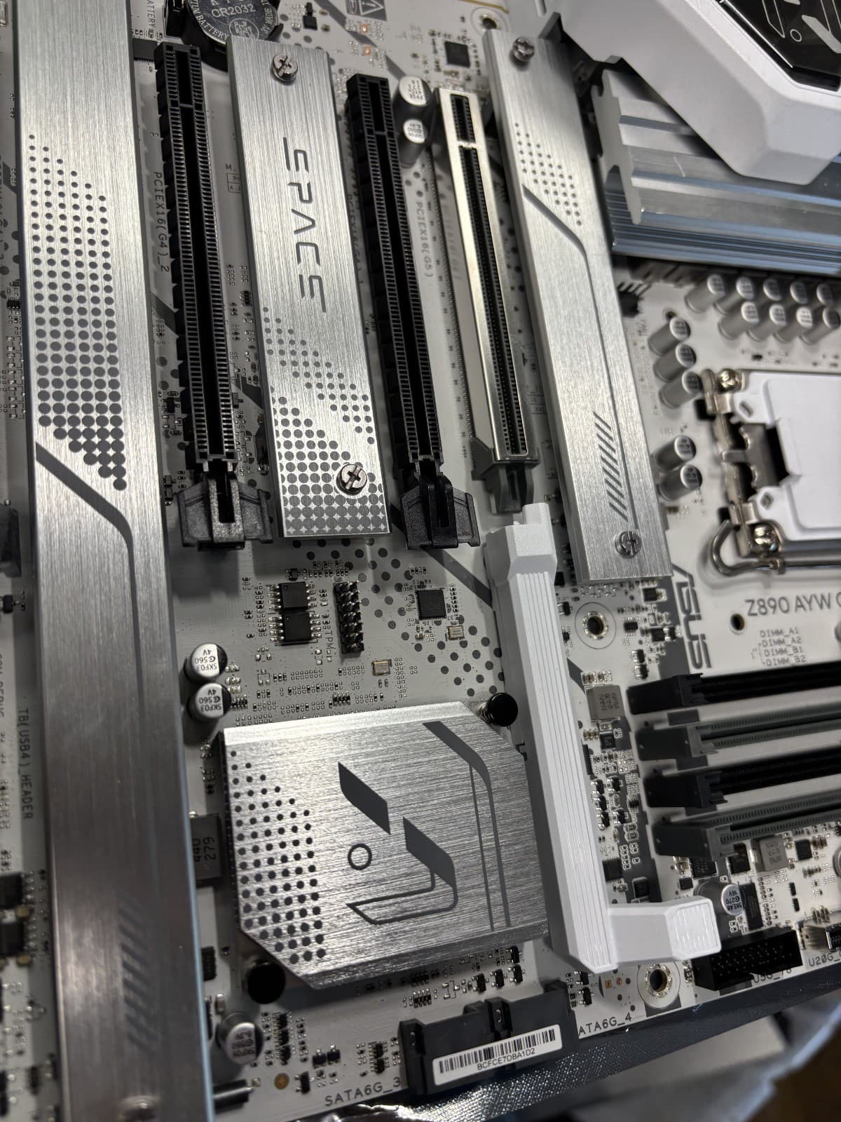 ASUS Z890 AYW GAMING WIFI DDR5 Motherboard tested and working free shipping - Thumbnail 3