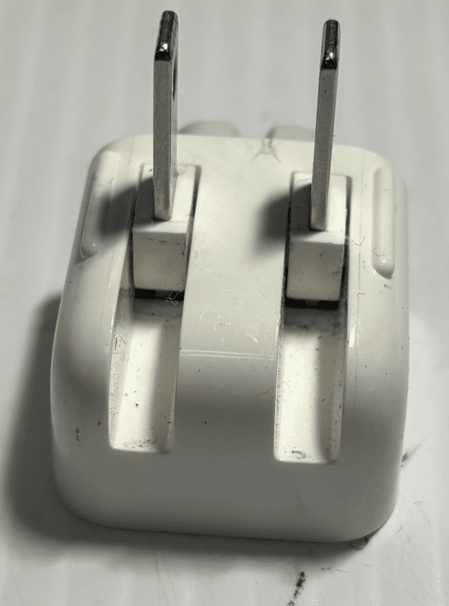 Genuine/OEM Apple Duckhead Two-Prong Plug - a1555 - Thumbnail 3