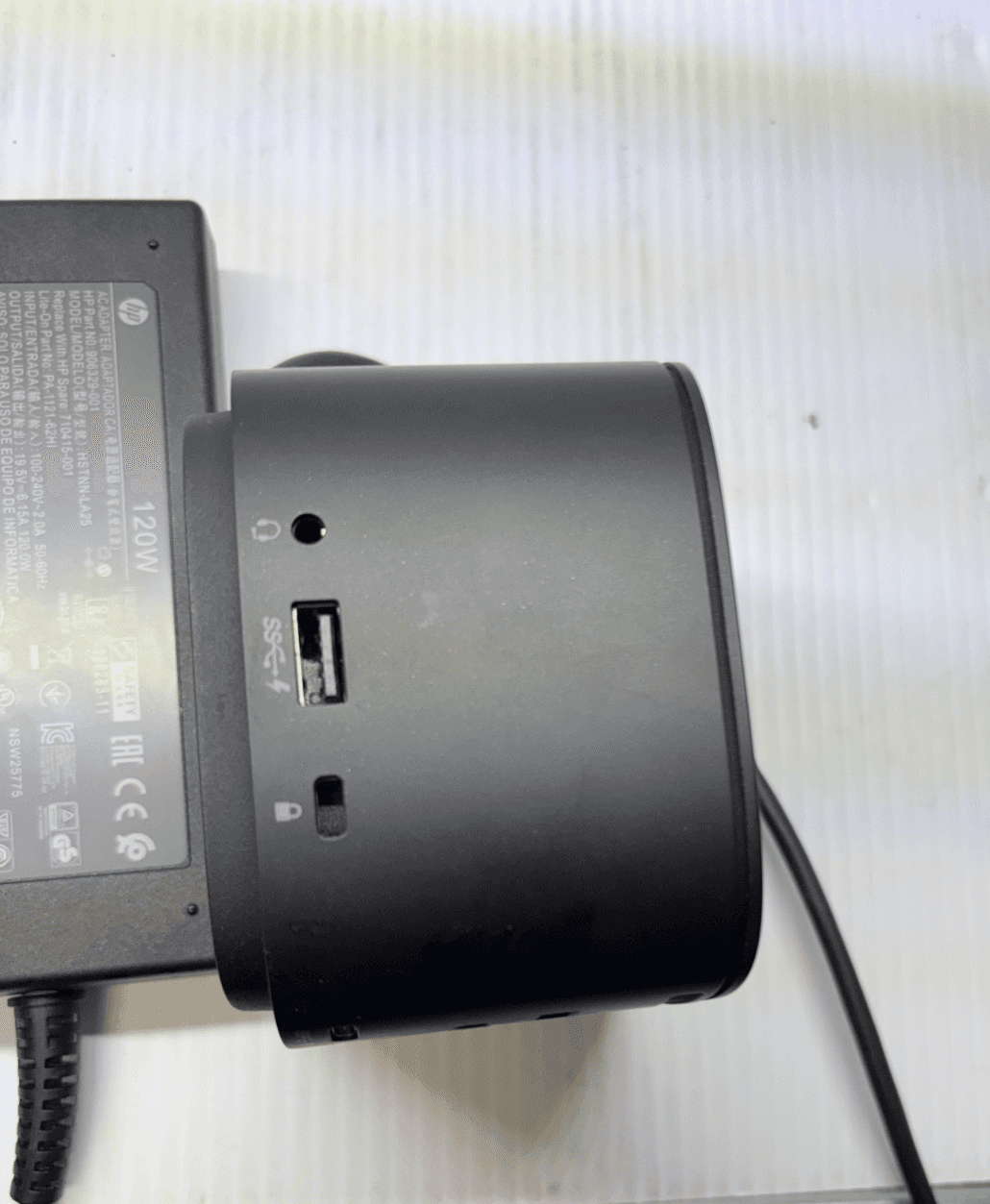 HP G2 Dock Thunderbolt 120W Docking Station USB-C w/Charger - Thumbnail 4