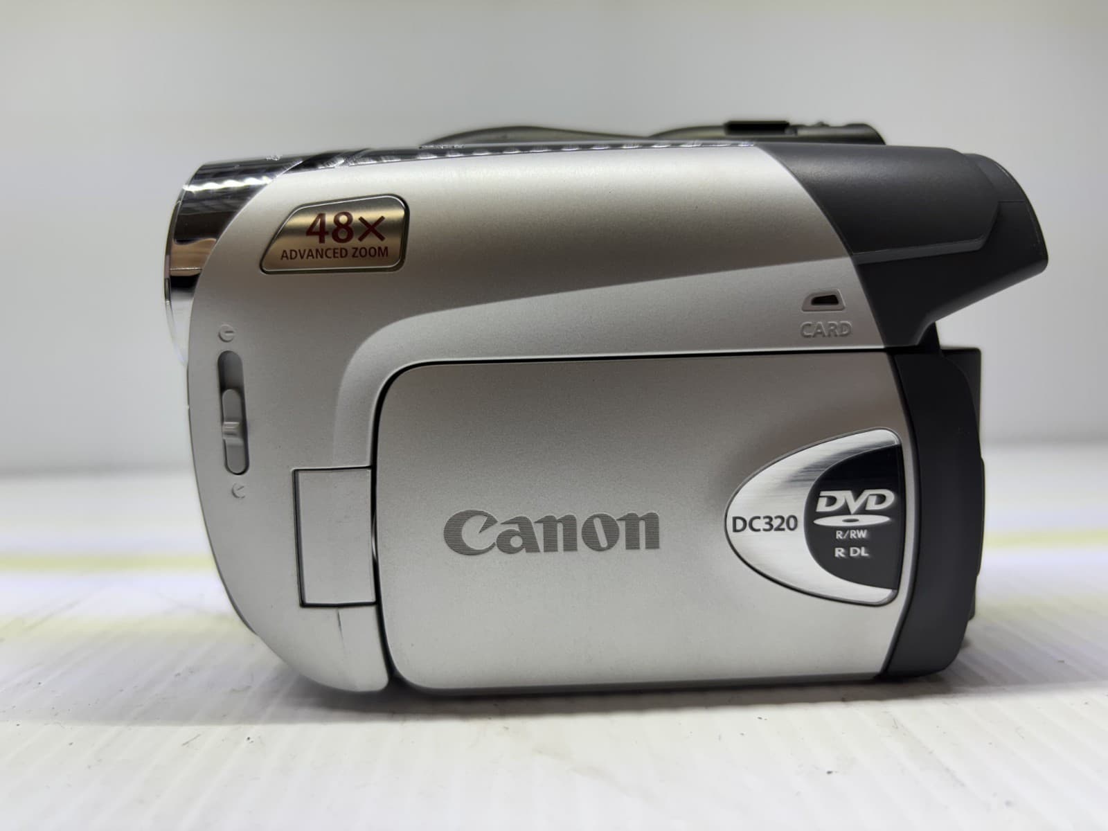 CANON DC320 CAMCORDER- Record To Disc Or SD Card - Thumbnail 4