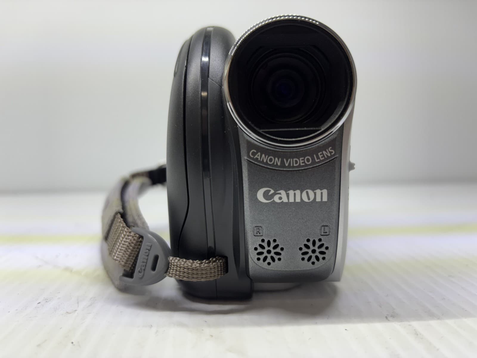 CANON DC320 CAMCORDER- Record To Disc Or SD Card - Thumbnail 8