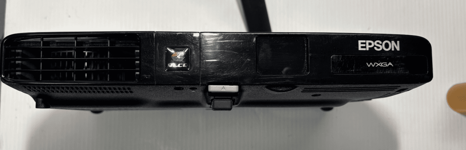 Epson LCD Digital Projector Model H478A - Thumbnail 4