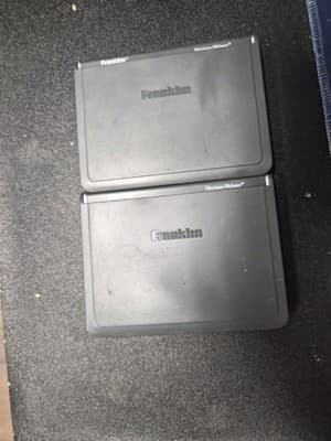 Lot of 2 Franklin Merriam Webster Electronic Pocket Dictionary MWD-1490 - Thumbnail 3