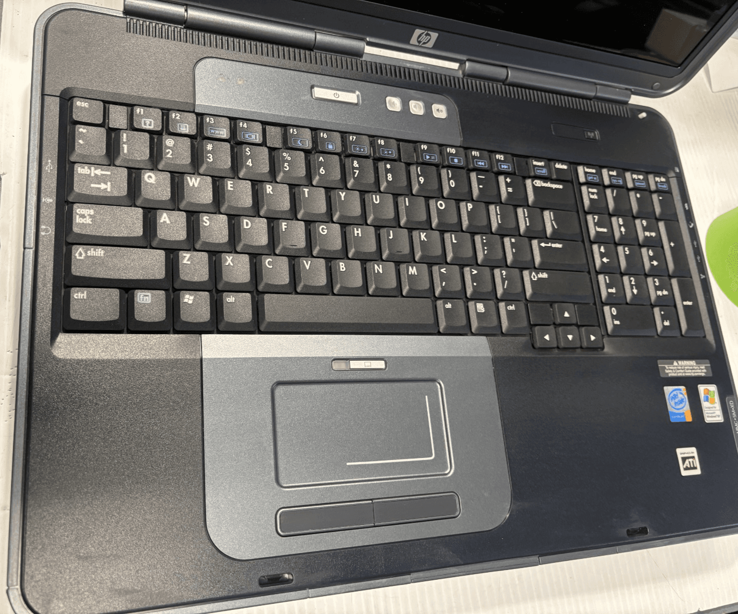 HP COMPAQ NX9600 - FOR PARTS/REPAIR hass ddr2 ram and 80gb at disc drive - Thumbnail 3