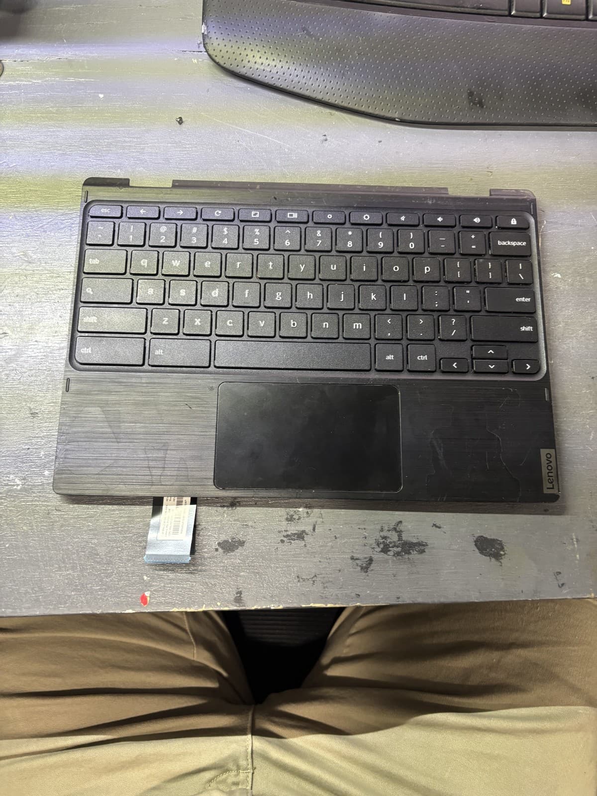 lot of 5 Lenovo Chromebook Palmrest Touchpad Keyboard LCM16K6 Assembly - Image 1