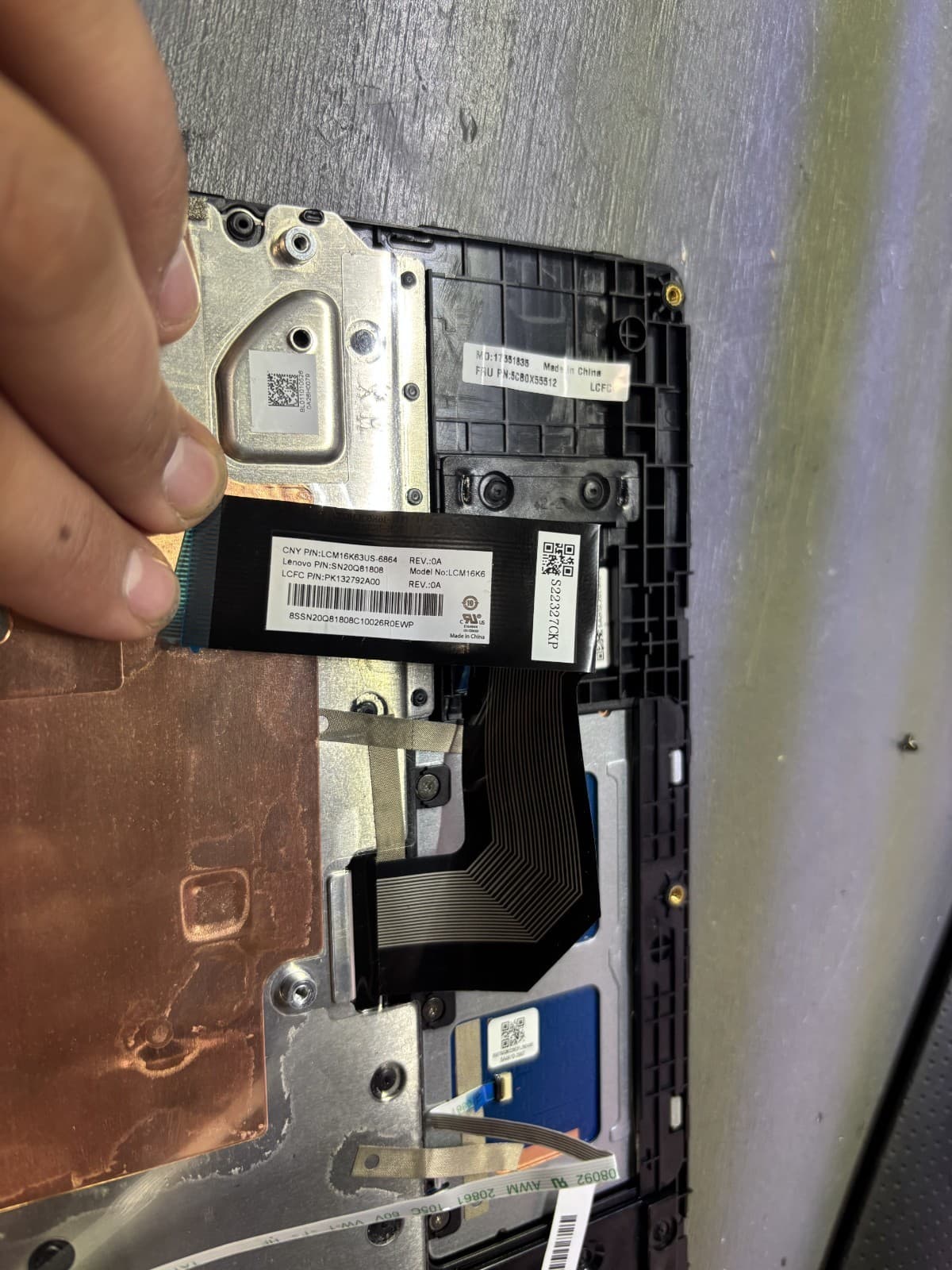 lot of 5 Lenovo Chromebook Palmrest Touchpad Keyboard LCM16K6 Assembly - Thumbnail 2