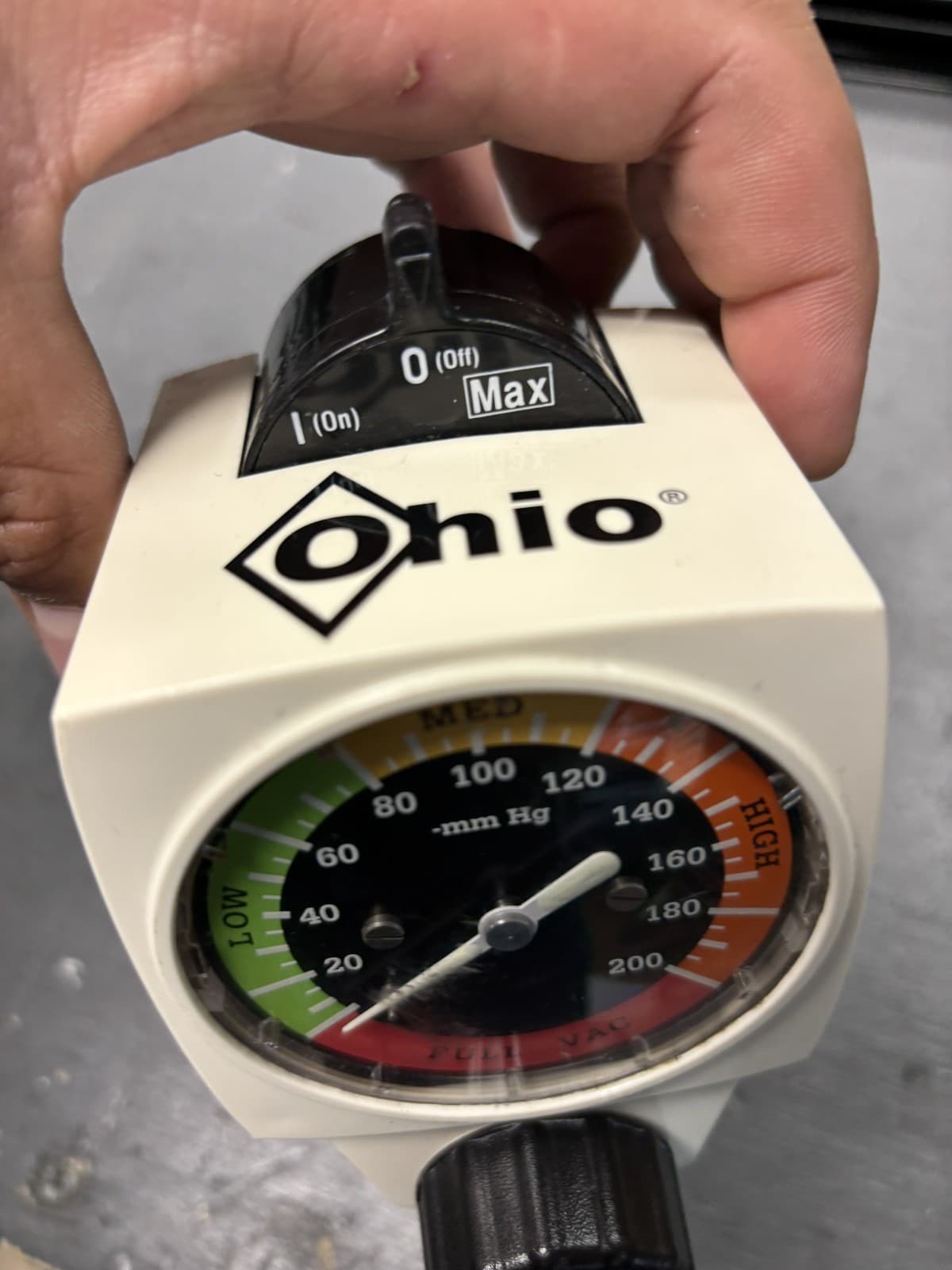 OHIO VACUUM REGULATOR MODEL 6-1224 as is - Thumbnail 2