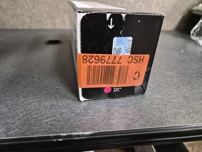 Genuine HP LaserJet 410A Magenta Print Cartridge CF413A Sealed FREE SHIPPINING - Thumbnail 2