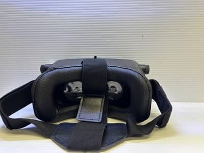 Utopia 360 Virtual Reality 3D Headset + Bluetooth Controller In Box - Thumbnail 3