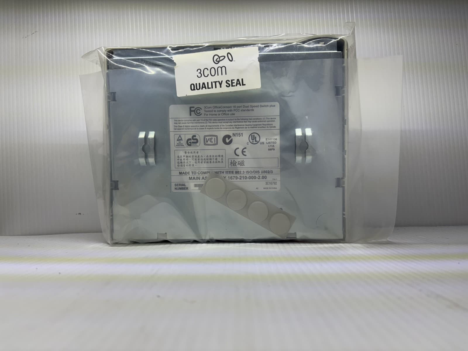 3Com 1675-010-000-2.00 Office Connect Dual Speed Hub 8 Port W/ POWER CORD - Image 1