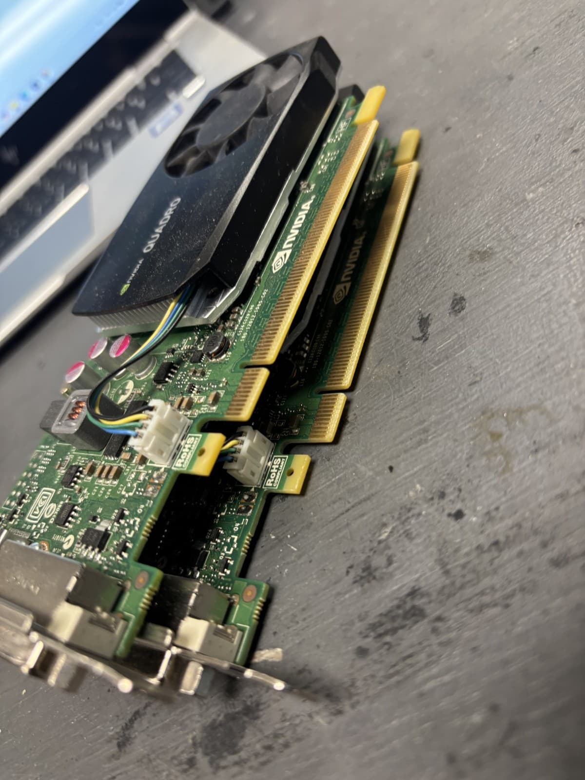 x2 NVIDIA Quadro K620 2 GB GDDR3 PCI Express 2.0 x16 Desktop Video Card - Thumbnail 5