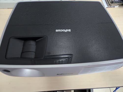 InFocus IN3108 DLP Projector - Thumbnail 2