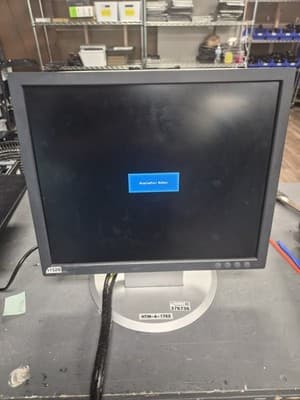 Shenyang Torch / SIEMENS 19” Medical LCD Monitor Ref DSC1913-D W/ Cables & Stand - Image 1
