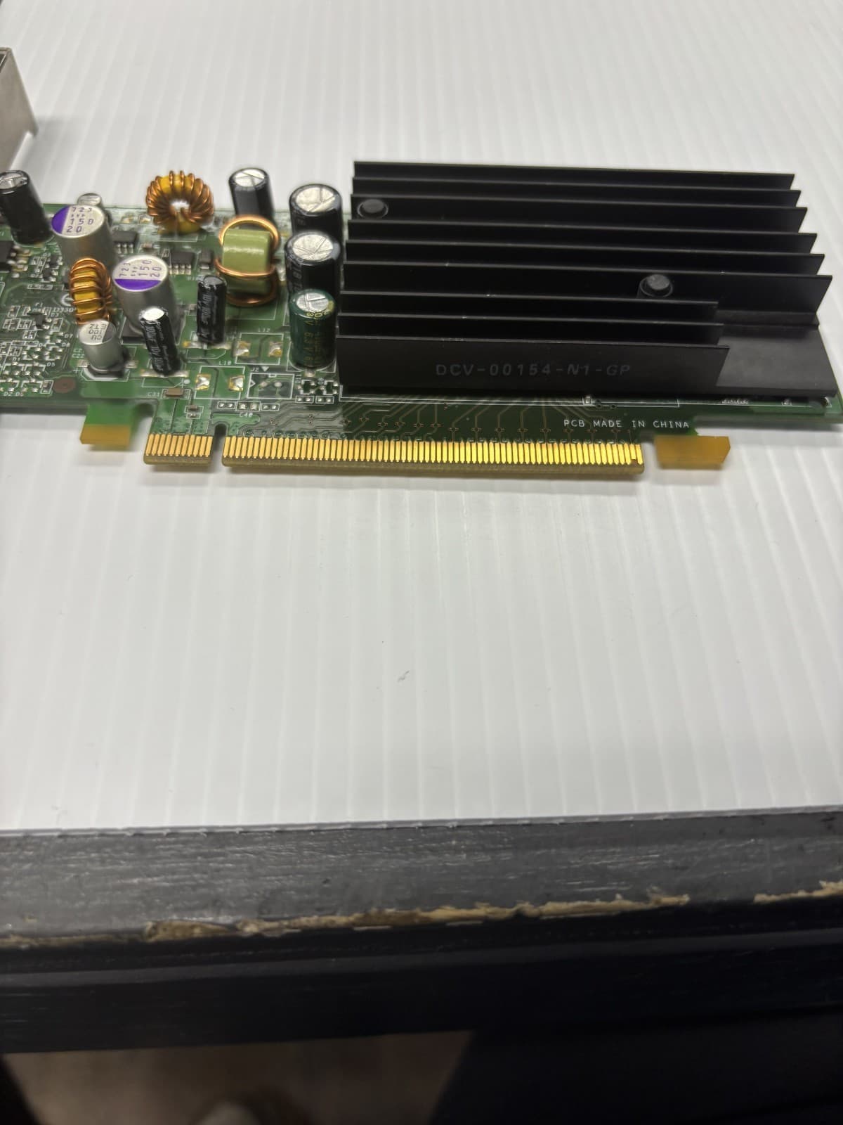 NVIDIA P383 180-10383-0C00-A01 Graphics Card PCI-e DMS-59 128MB - Thumbnail 2