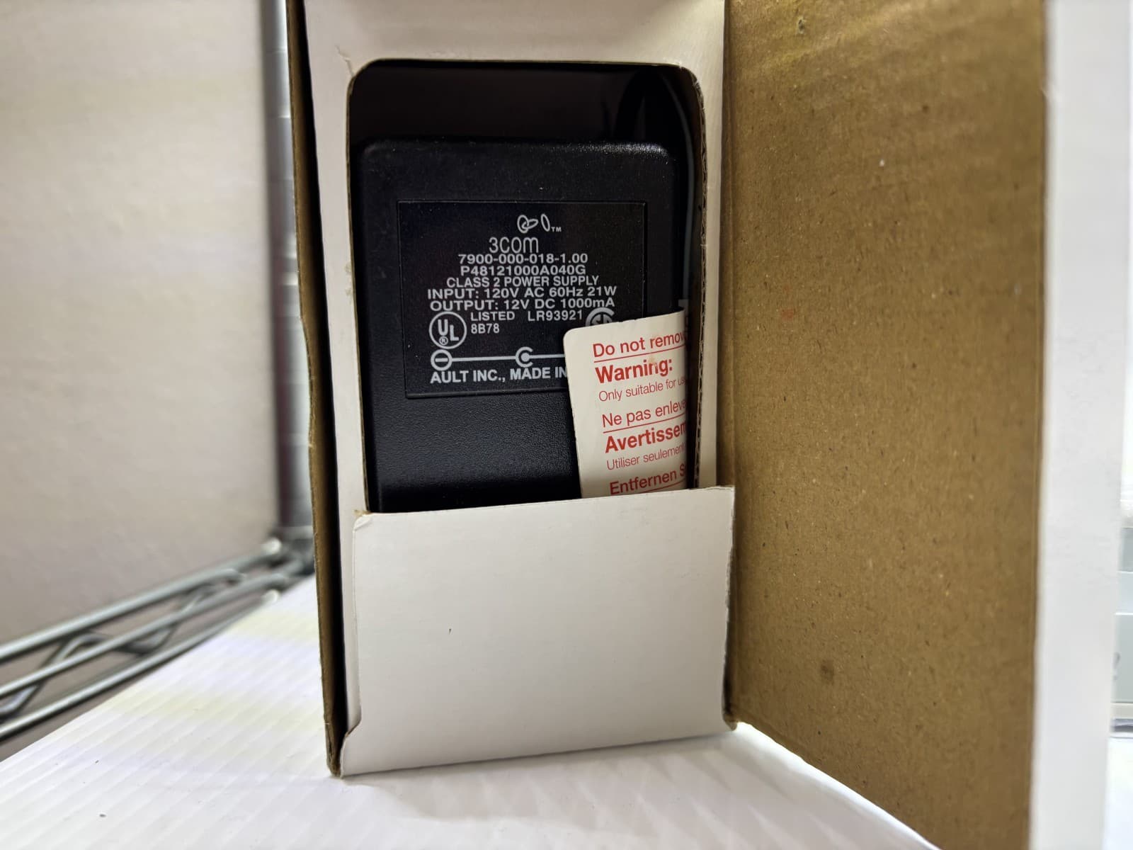 3Com 1675-010-000-2.00 Office Connect Dual Speed Hub 8 Port w/ POWER CORD - Thumbnail 2