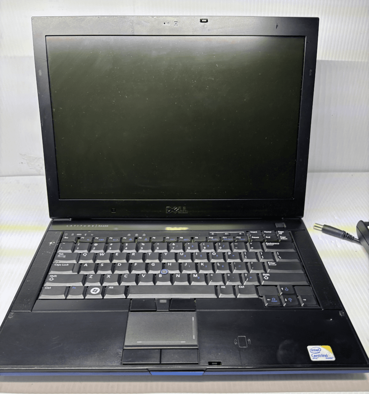 Dell Latitude E 6400 intel centrino vpro windows xp (3 gb ram/80 gb hd) c/descr - Thumbnail 8